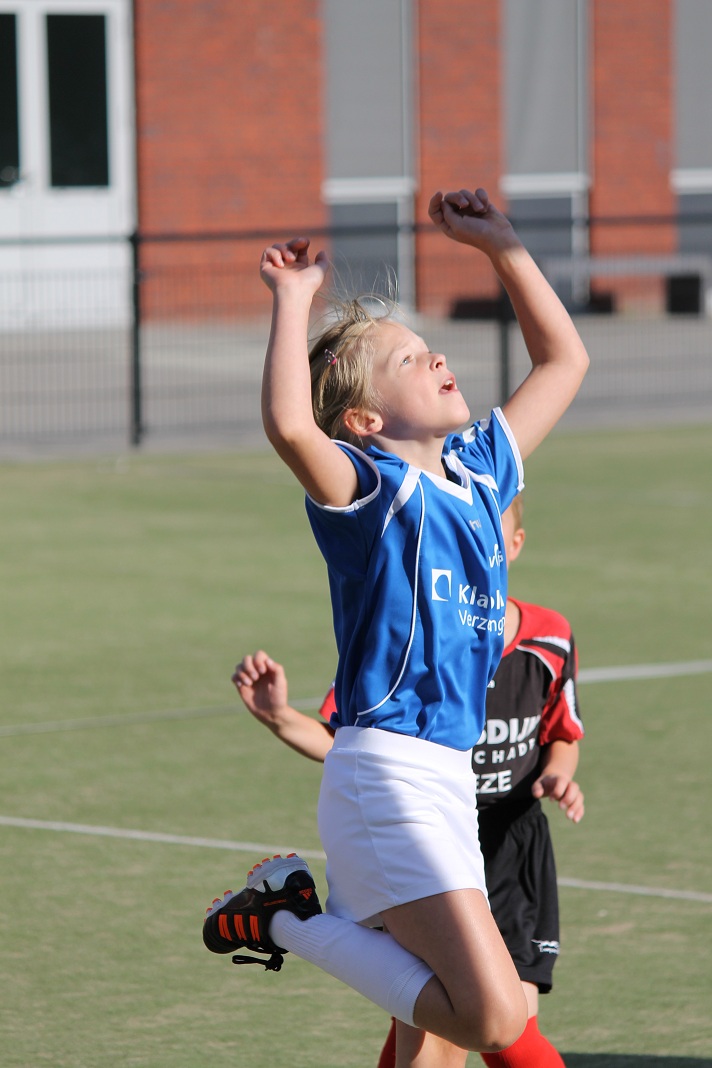 Wedstrijd 1 E2 023.JPG